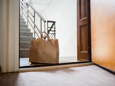 Contact-Free Delivery: How It Works