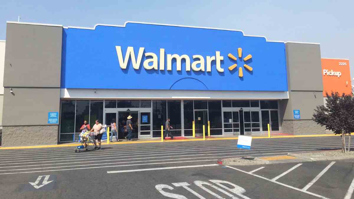 Walmart Q4: ‘Building on momentum’ results in 6% growth for 2023