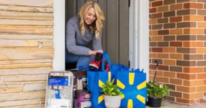 Walmart launches on-demand early morning delivery