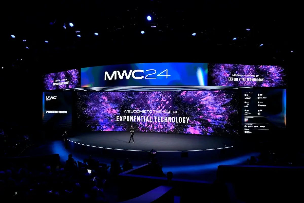 MWC 2024 highlights: AI wearables, EVs, and more 