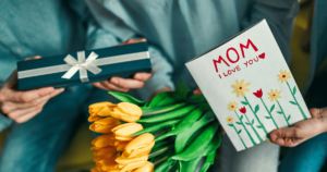 Mother's Day spending soars: $33.5B expected this year