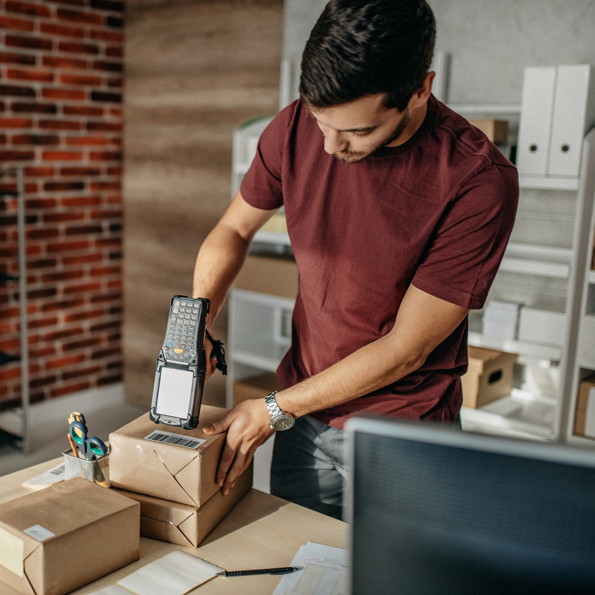 How to start a delivery business
