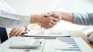 Inspire Brands acquires delivery tech company Vromo