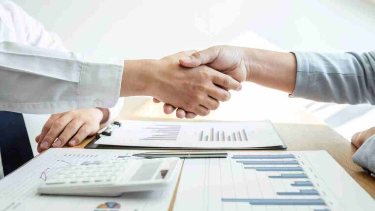 Inspire Brands acquires delivery tech company Vromo