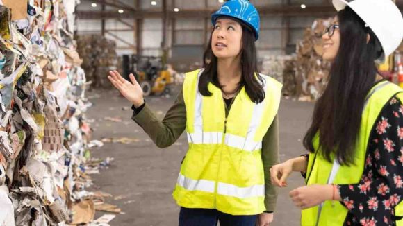Robot recycling: Amazon invests in technology to minimize harm