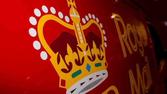 Watchdog tells Royal Mail to reform to customers' needs