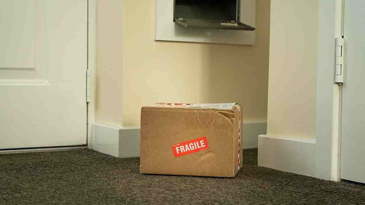 Parcel Opened Image & Photo (Free Trial)