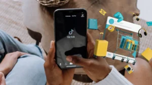 Australia's social commerce industry is expanding, with a projected growth rate of 12.2% this year, propelling its market value to an impressive $2.67 billion.