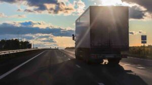 Uber Freight reportedly cuts jobs
