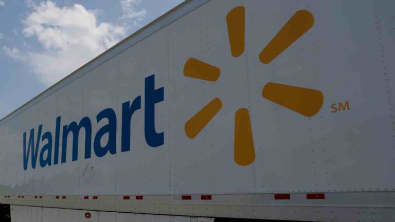 Walmart modernizes 117 stores